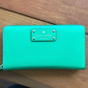 Kate Spade continental zip wallet